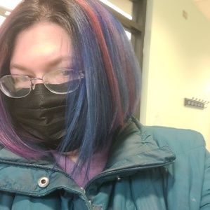 Meet your Posher, Danita